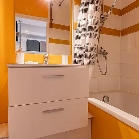 Charming With Terrace In Apartmán Toulouse